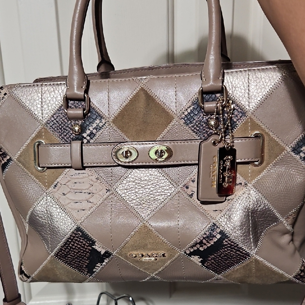 Coach Euc Swagger Patchwork Satchel And Wallet Bu… - image 2